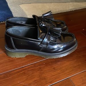 DR MARTENS ADRIAN WOMEN'S VIRGINIA LEATHER TASSEL LOAFERS